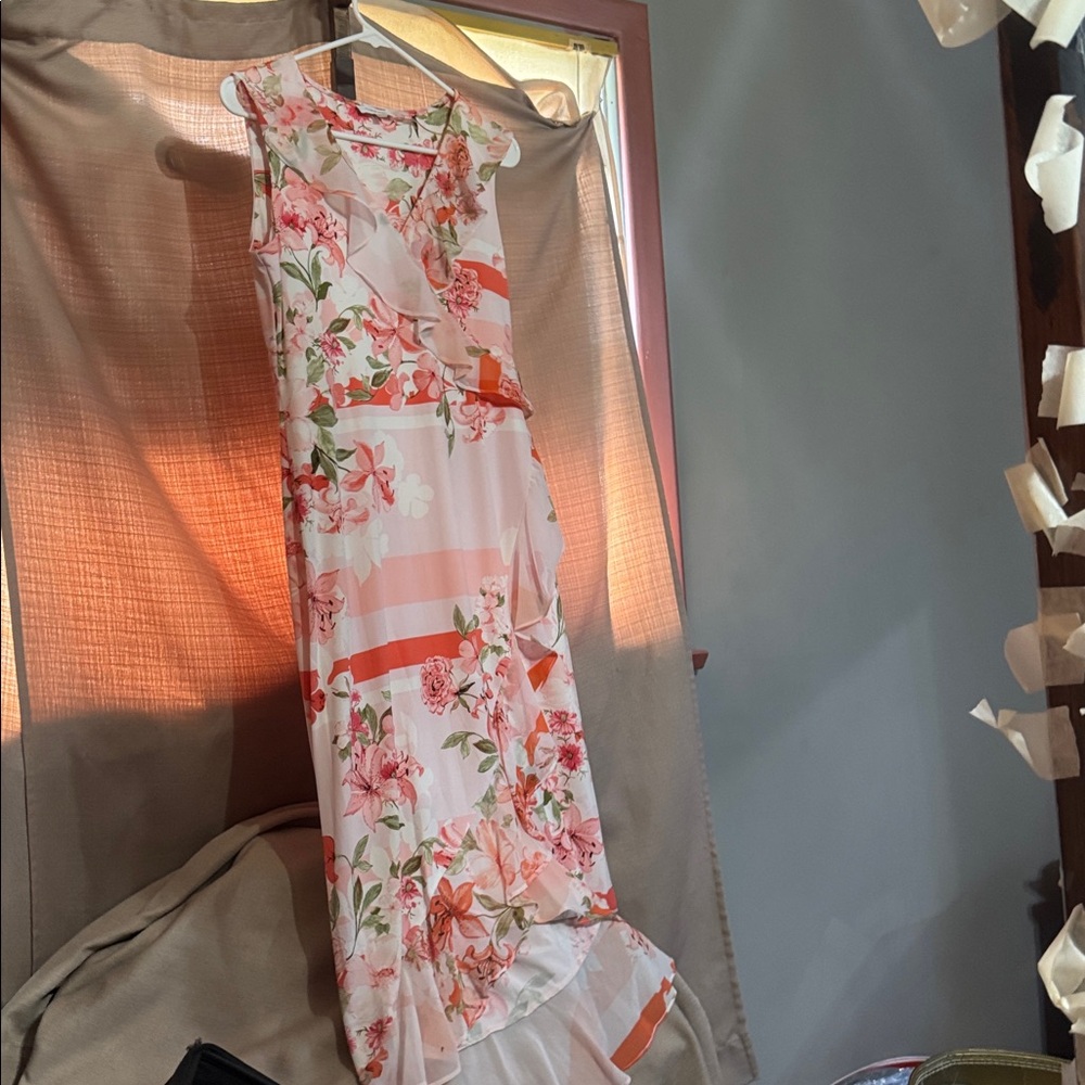 Calvin Klein Pink and Coral Floral SundressM7 - Picture 2 of 6